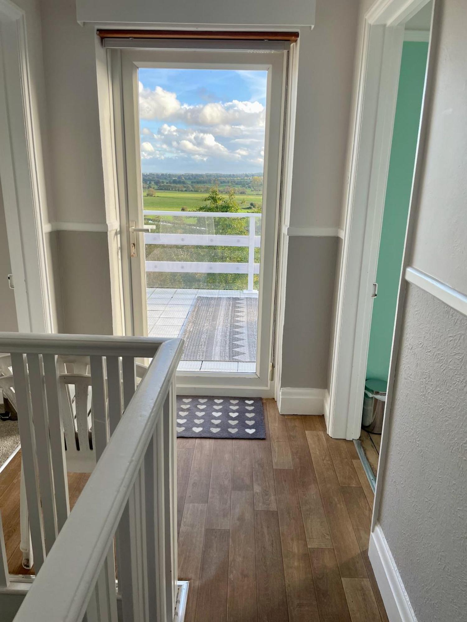 Magic Of Avalon Apartment Глостънбъри Екстериор снимка